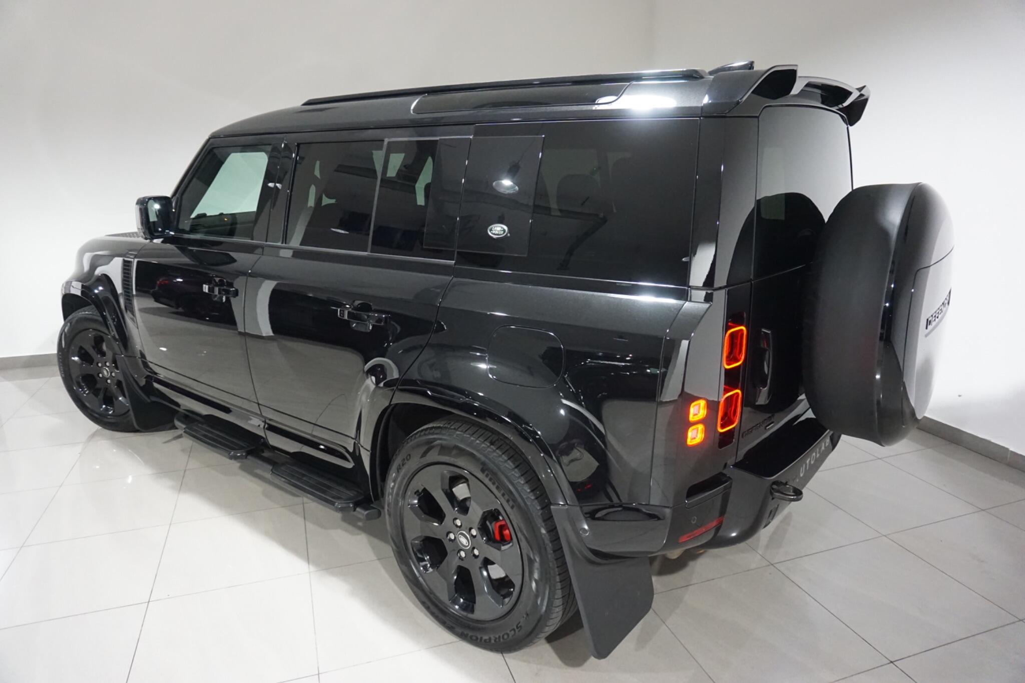 Land Rover Defender 110 2.0 P400e 15.4kWh X-Dynamic HSE SUV 5dr Petrol Plug-in Hybrid Auto 4WD Euro 6 (s/s) (404 ps)